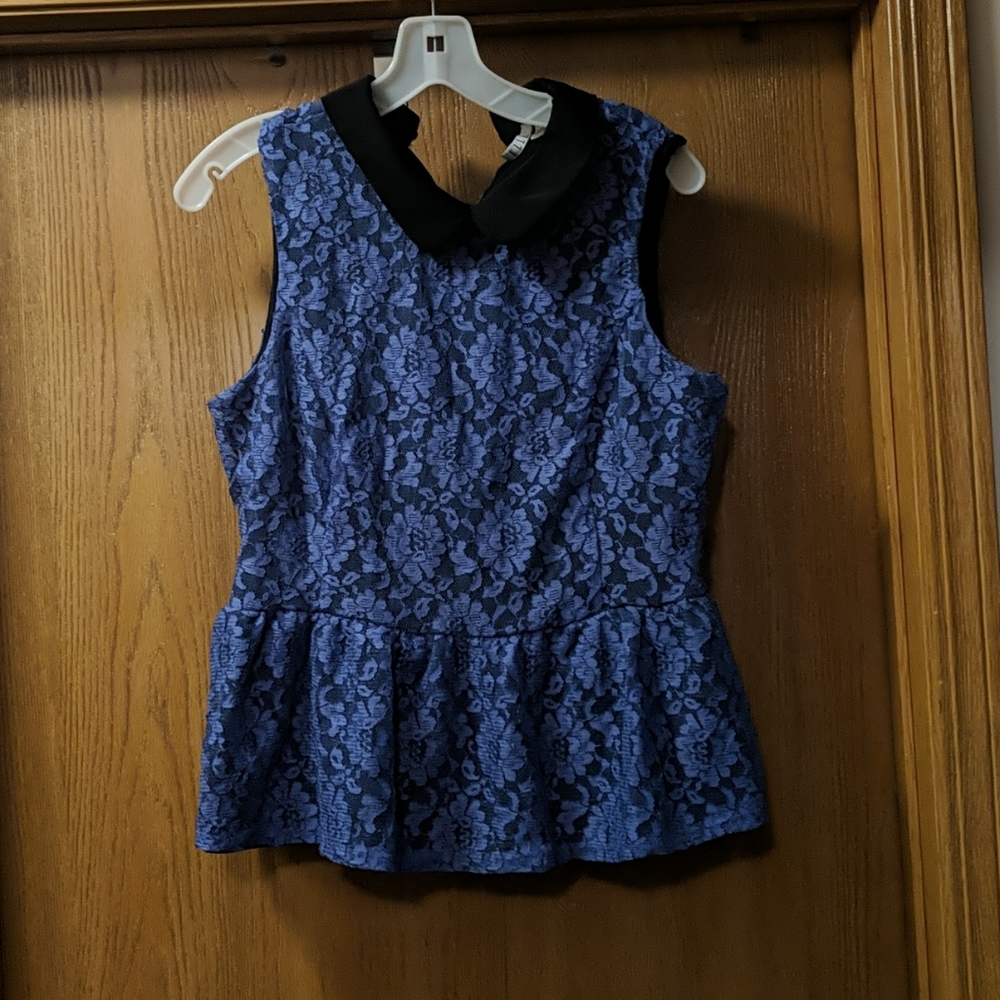 Elle purple lace dress shirt